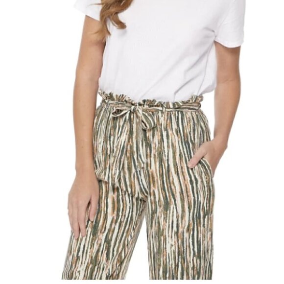 𝅺NWT - Noelle - Pant in Camo Stripe - Picture 4 of 9